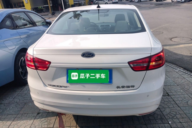 福特 福睿斯 2017款 改款 1.5L 自动舒适型车身外观6004