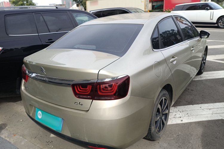 雪铁龙 C4世嘉 2018款 1.6L 自动豪华型车身外观6005