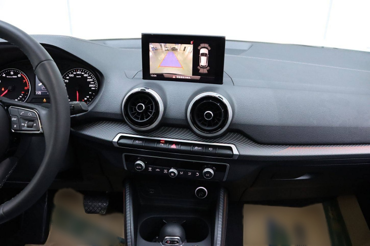 奥迪Q2L 2022款 35 TFSI 时尚致雅型中控内饰7007