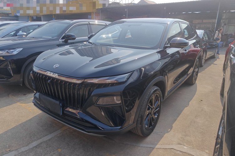 东风风神 皓极 2025款 马赫动力 1.5T 豪华型车身外观1