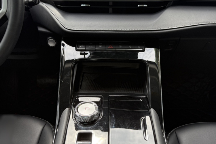 哈弗H6 2021款 第三代 1.5T 自动两驱Max中控内饰7003