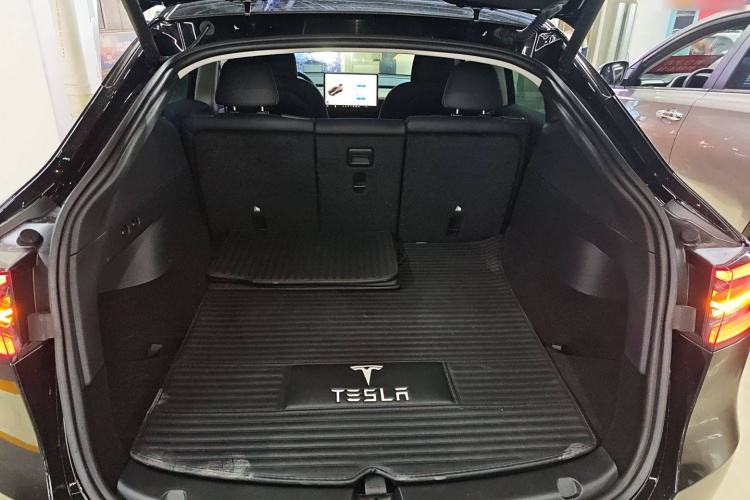 特斯拉 Model Y 2022款 改款 后轮驱动版局部细节23