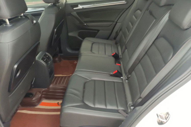 大众 高尔夫·嘉旅 2016款 280TSI 自动豪华型中控内饰7004