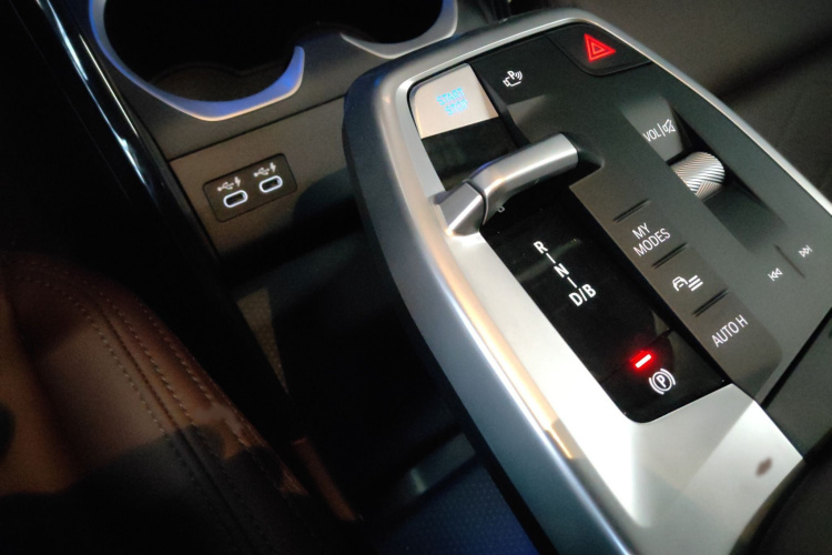 宝马iX1 2023款 eDrive25L M运动套装局部细节18