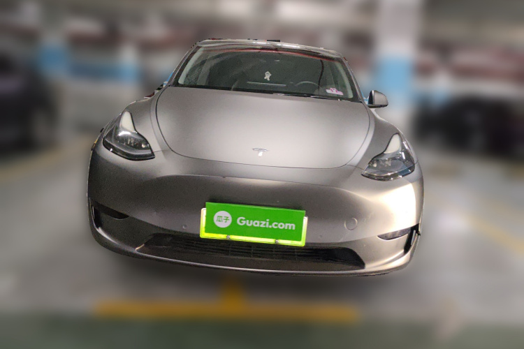 特斯拉 Model Y 2022款 后轮驱动版车身外观2