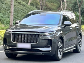 理想汽车 理想ONE 2021款 增程6座版