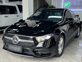 奔驰A级 2019款 A 200 L 运动轿车