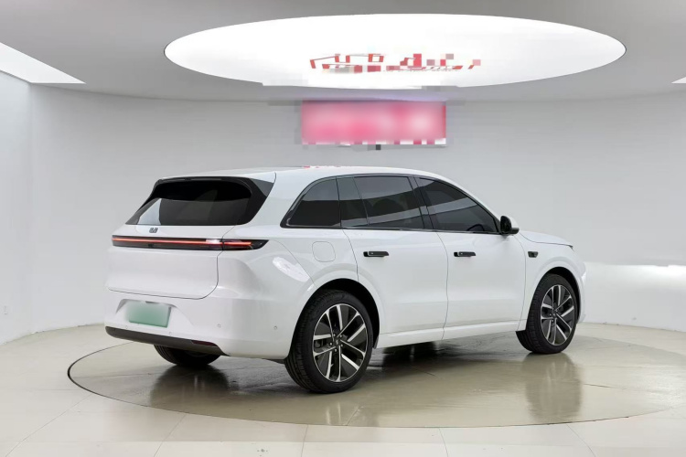 理想汽车 理想L6 2025款 Pro 智能焕新版车身外观6006
