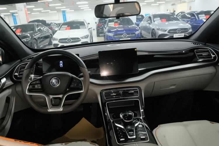比亚迪 秦PLUS 2023款 冠军版 EV 510KM超越型中控内饰12