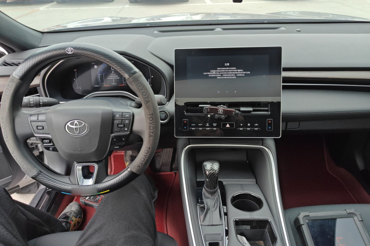丰田 亚洲龙 2024款 2.0L 进取版中控内饰12
