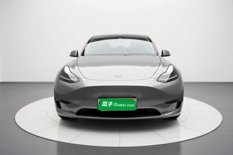 特斯拉 Model Y 2021款 标准续航后驱版车身外观2