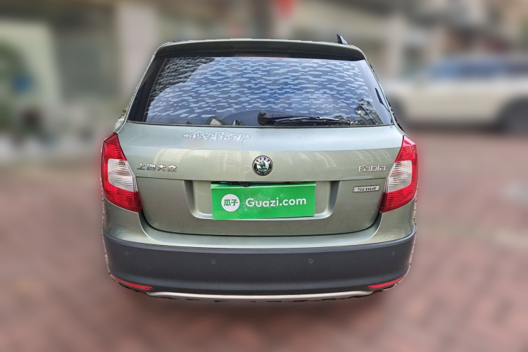 斯柯达 晶锐 2012款 1.6L Scout车身外观6004