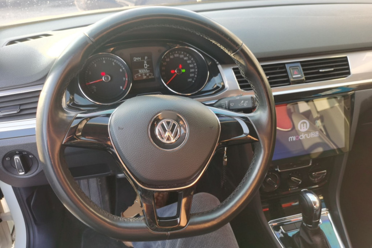 大众 宝来 2017款 1.6L 自动舒适型中控内饰13