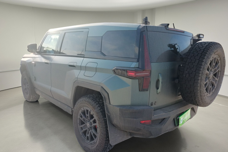 猛士917 2023款 增程基础版车身外观5