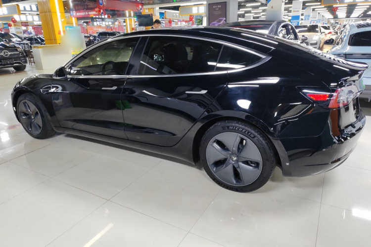 特斯拉 Model 3 2020款 改款 标准续航后驱升级版车身外观6003