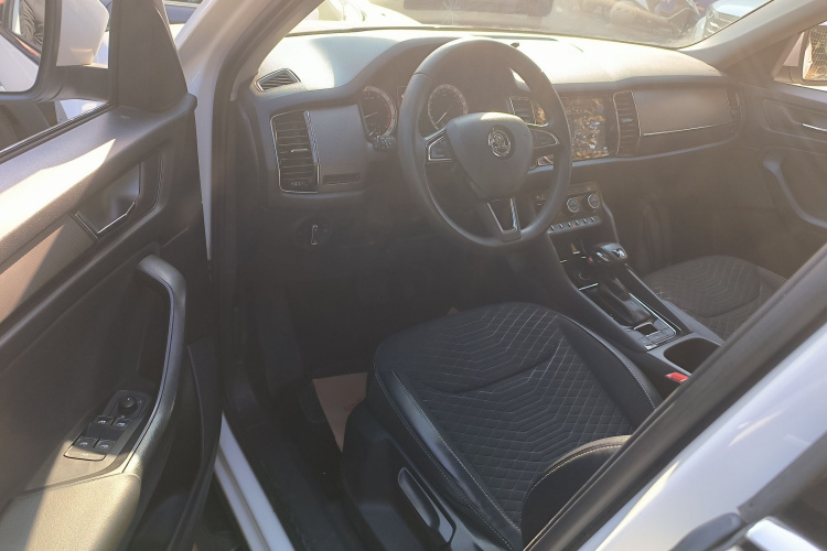 斯柯达 柯迪亚克 2017款 TSI330  5座两驱舒适版中控内饰7003