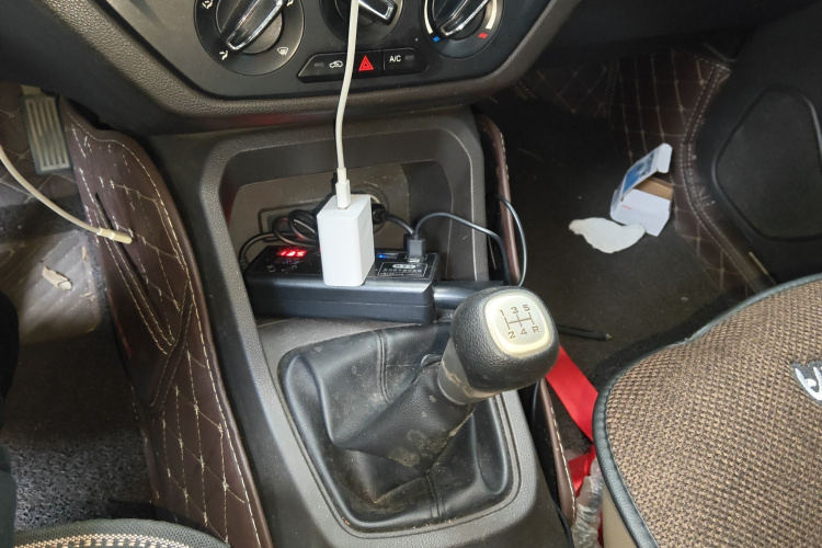 五菱汽车 五菱宏光 2018款 1.5L S舒适型L2B局部细节18