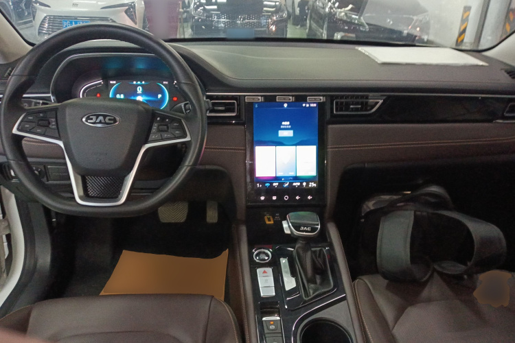 江汽集团 嘉悦A5 2020款 1.5T CVT超越型中控内饰12