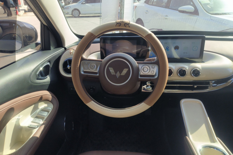 五菱汽车 五菱缤果 2025款 333km 悦享款中控内饰13