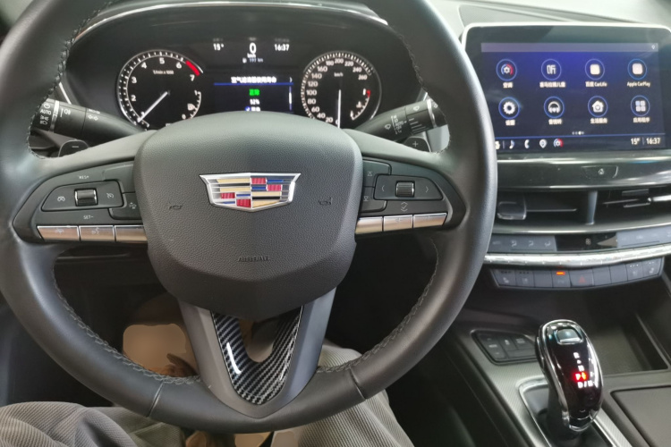 凯迪拉克CT5 2022款 28T 豪华型（标准版）中控内饰12