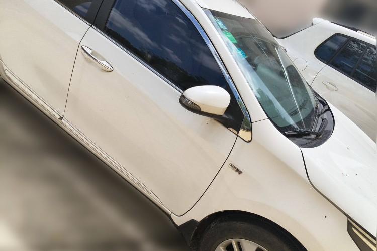 丰田 卡罗拉 2014款 1.6L CVT GL-i车身外观6002