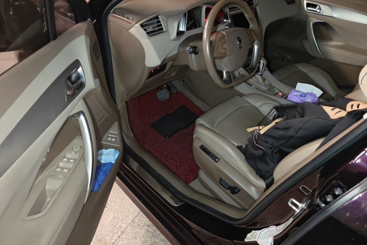 DS 5LS 2014款 1.6T 豪华版THP160中控内饰20