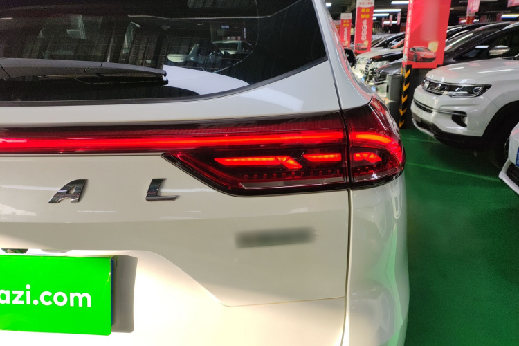 哈弗H6 2021款 国潮版 1.5T 自动都市版车身外观6006