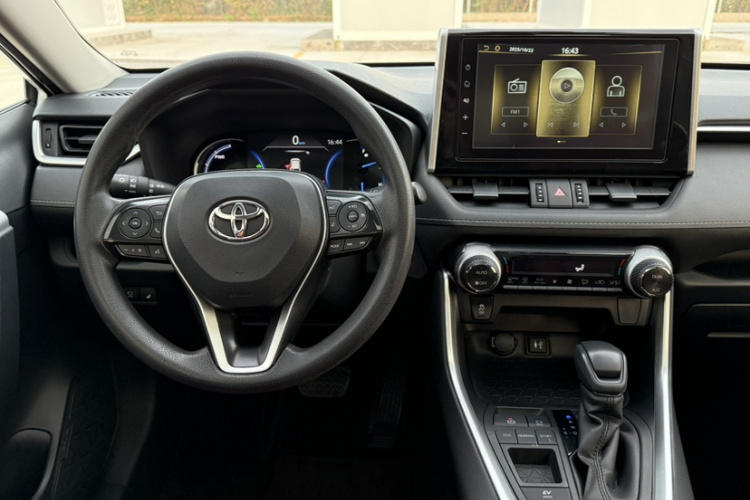 丰田 RAV4荣放 2020款 双擎  2.5L E-CVT两驱精英版中控内饰7007