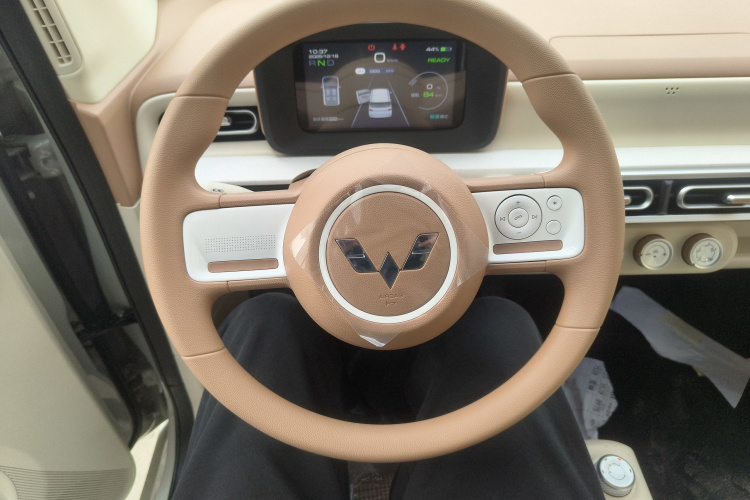 五菱汽车 宏光MINIEV 2024款 第三代 215km 青春版中控内饰13