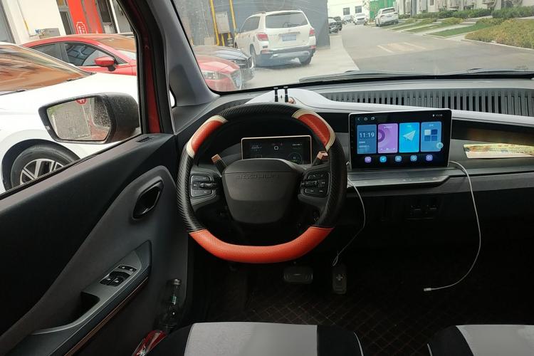 宝骏E200 2020款 305KM 智行版局部细节13