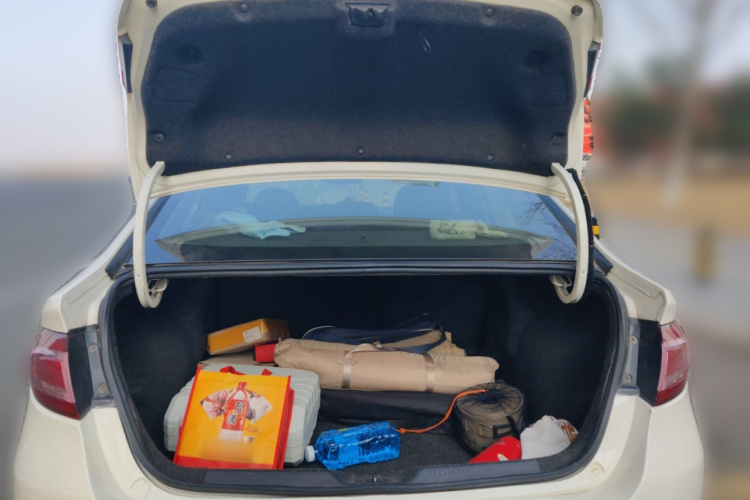 菲亚特 菲翔 2015款 1.4T 自动尊享版中控内饰23