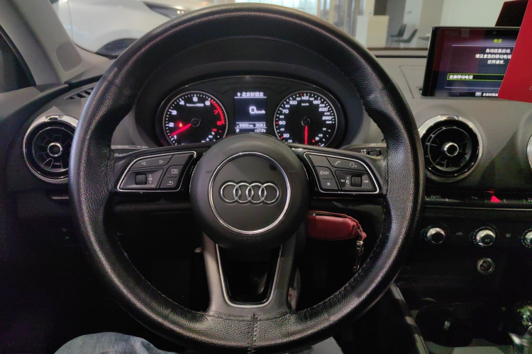 奥迪A3 2019款 Limousine 35 TFSI 时尚型 国V局部细节13