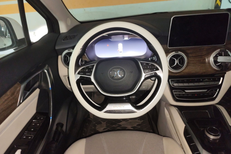 北京汽车 北京EU5 2018款 R500 智风版局部细节13