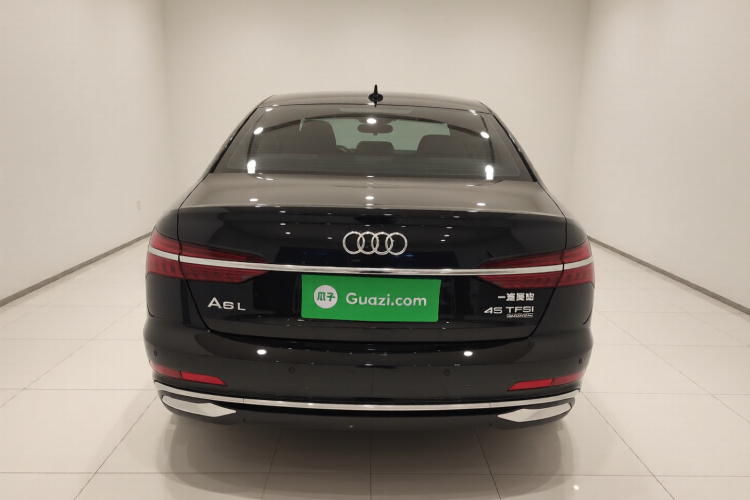 奥迪A6L 2024款 45 TFSI quattro 臻选动感型车身外观6