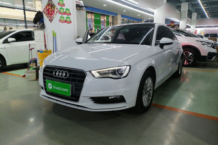 奥迪A3 2015款 Limousine 35 TFSI 百万纪念智领型车身外观1