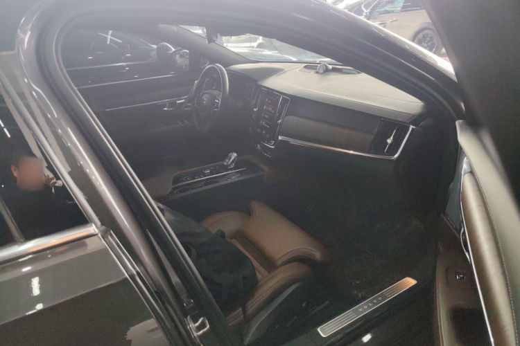 沃尔沃S90 2021款 B5 智雅豪华版局部细节41