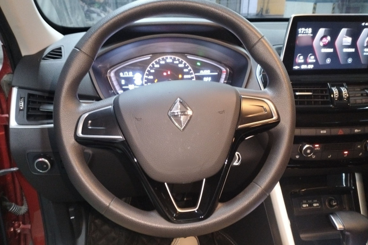 宝沃BX3 2020款 20TGDI 两驱自动舒适型中控内饰13