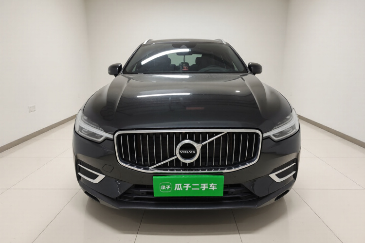 沃尔沃XC60 2021款 T5 四驱智逸豪华版车身外观2