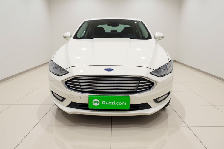 福特 蒙迪欧 2017款 EcoBoost 180 时尚型车身外观2