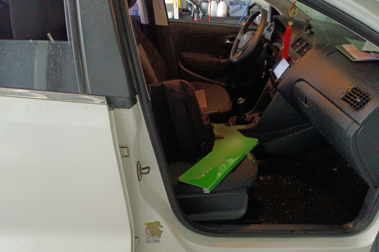 大众 Polo 2016款 1.4L 手动风尚型局部细节41