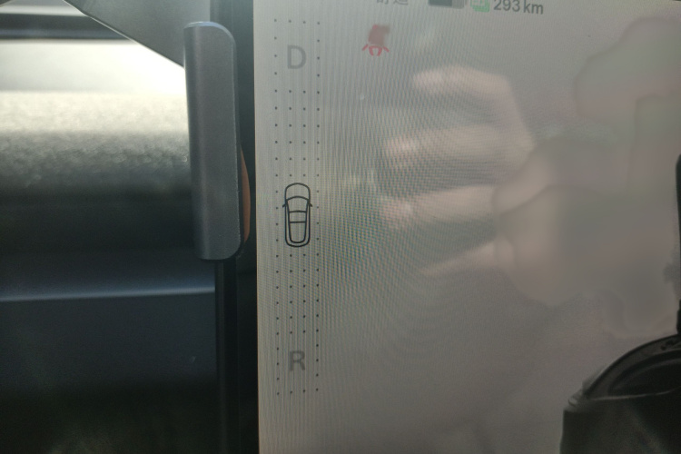 特斯拉 Model 3 2023款 后轮驱动版局部细节18