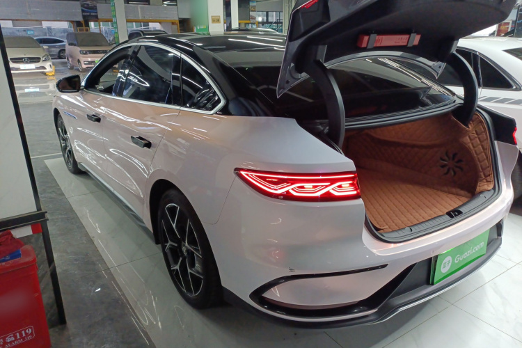 比亚迪 汉 2022款 EV 创世版 715KM前驱旗舰型车身外观6003