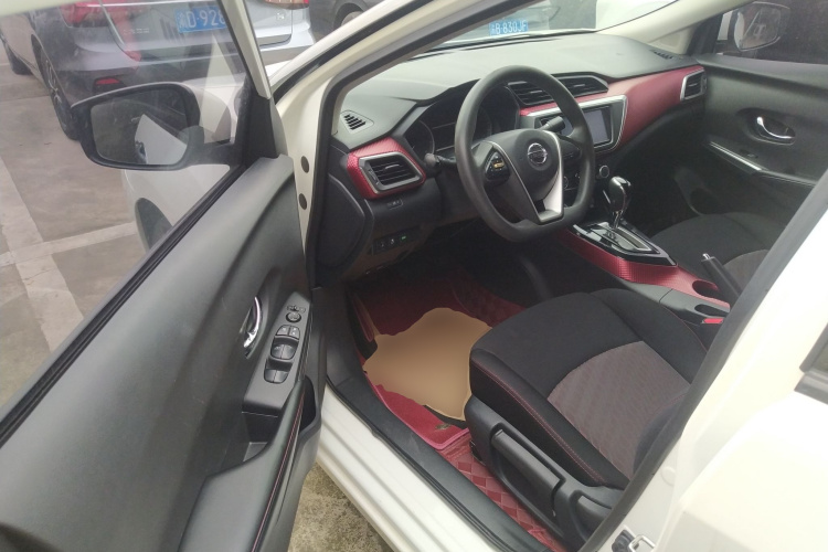 日产 蓝鸟 2016款 1.6L CVT智酷版中控内饰20