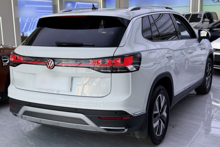 大众 探岳 2024款 300TSI 两驱豪华Plus进阶版车身外观6005