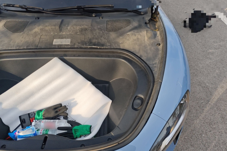 小米汽车 小米SU7 2024款 后驱标准创始版局部细节9007