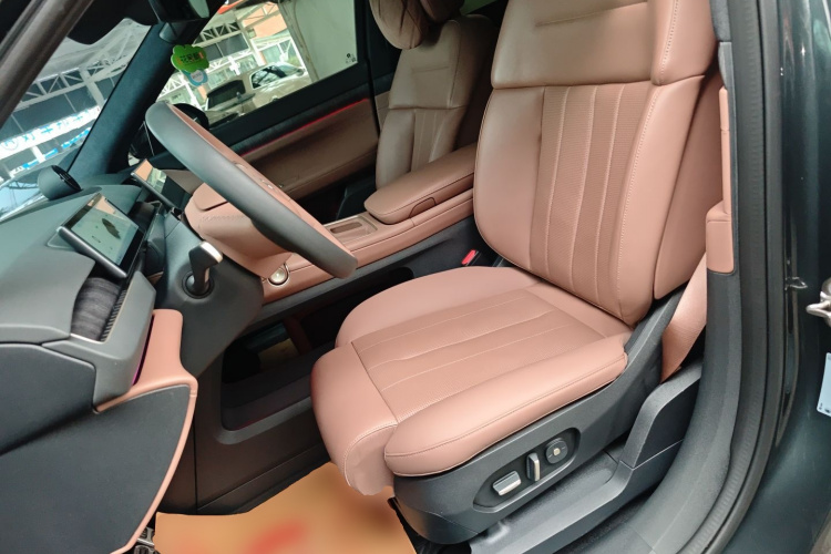 蔚来ES8 2023款 100kWh 签名版中控内饰19