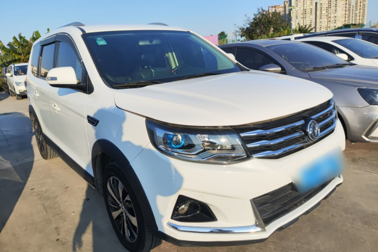 东风风行 风行SX6 2019款 1.5T 手动舒适型 国V车身外观3