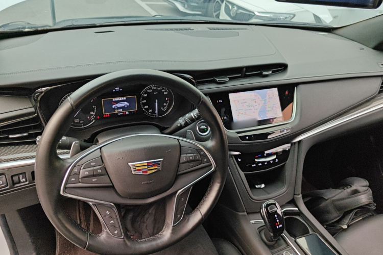 凯迪拉克XT5 2022款 2.0T 四驱豪华型（蜂鸟版）中控内饰12