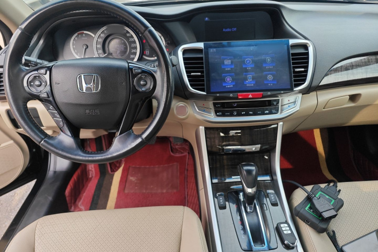 本田 雅阁 2014款 2.4L EX 豪华版中控内饰12