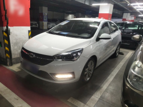 奇瑞 艾瑞泽5 2017款 1.5L 手动领潮版